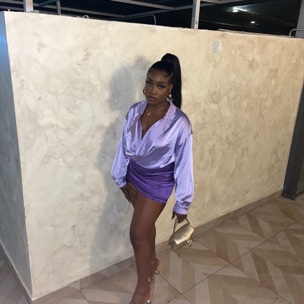 Stylish Purple lavender color block Satin-feel long sleeve Dress - Picture 2 of 7